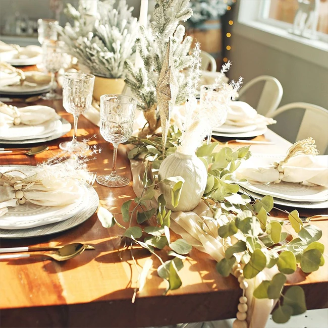Decorate Your Holiday Tablescape With You Floral Everlasting Florals And Dried Eucalyptus
